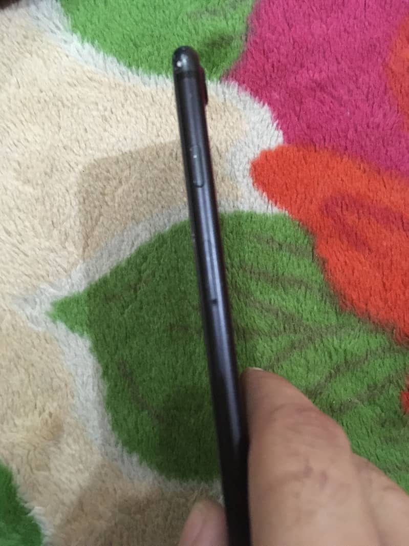 Apple iPhone 7 1