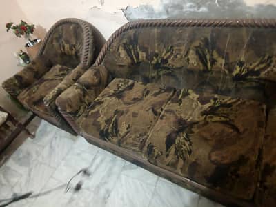 Sofa Set Discounted Rate