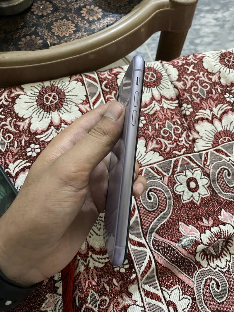 Iphone 11 3