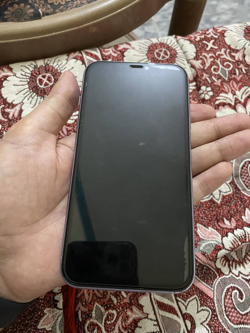 Iphone 11 4
