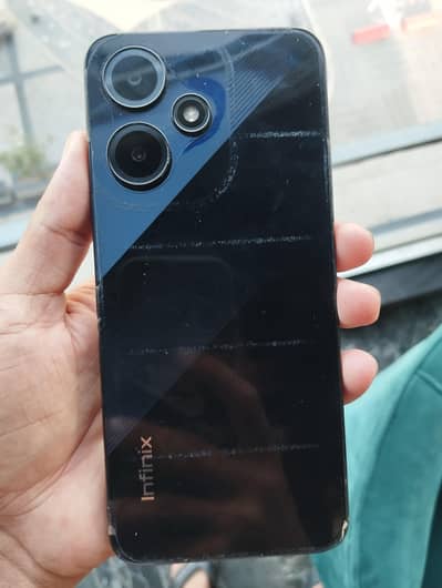 Infinix Hot 30 Play