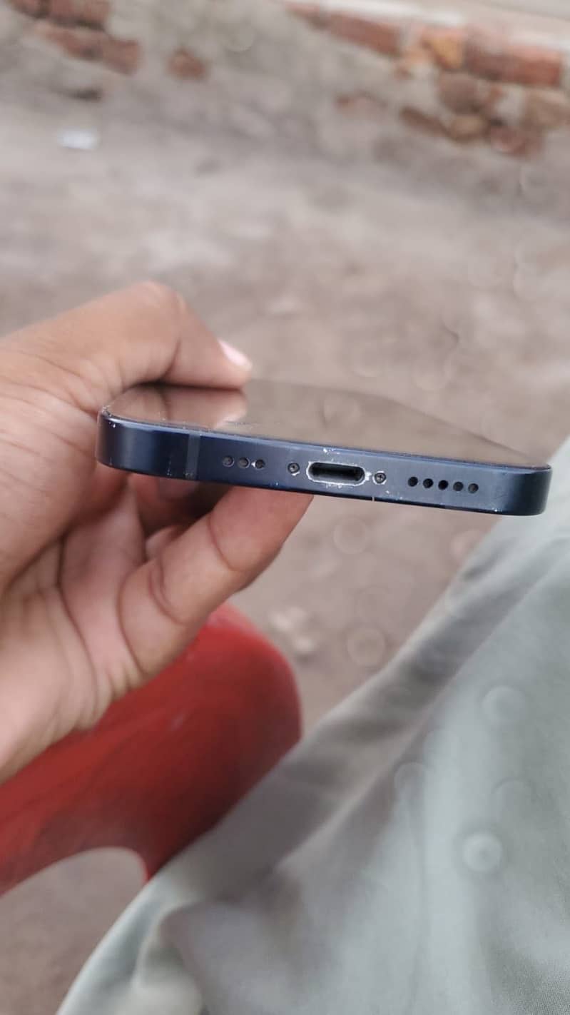 Apple iPhone 12 PTA 2