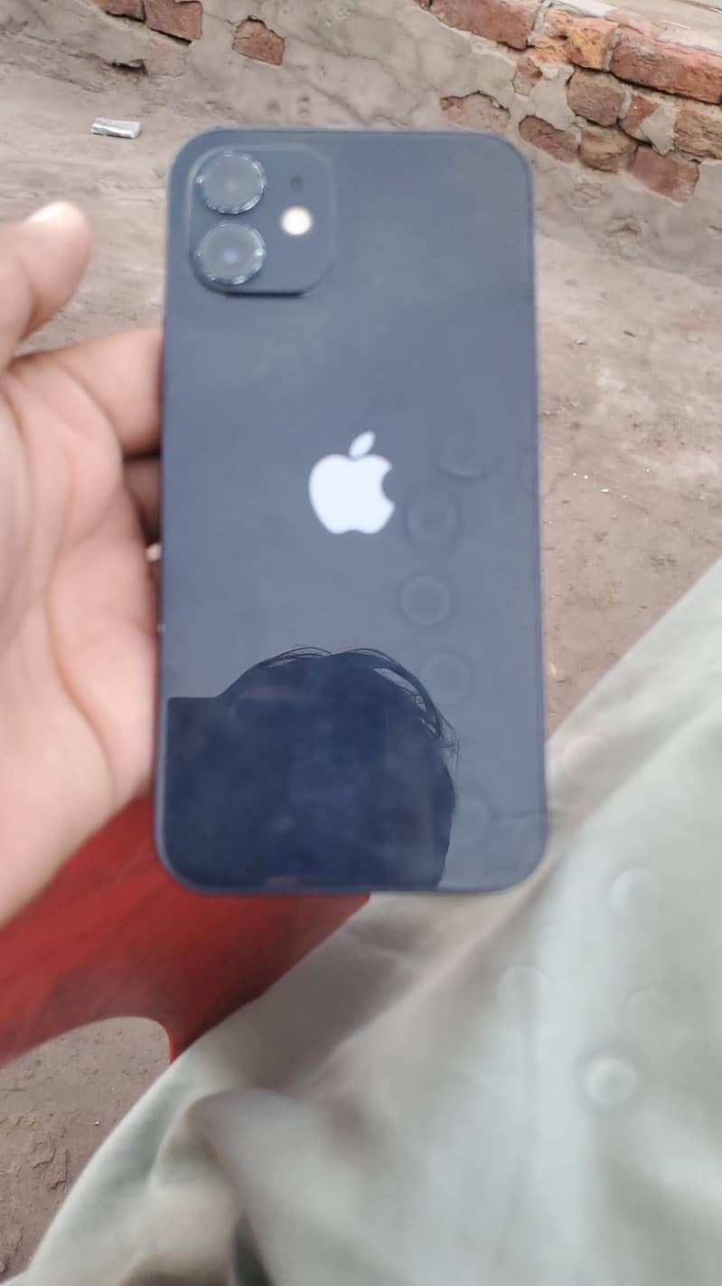 Apple iPhone 12 PTA 4
