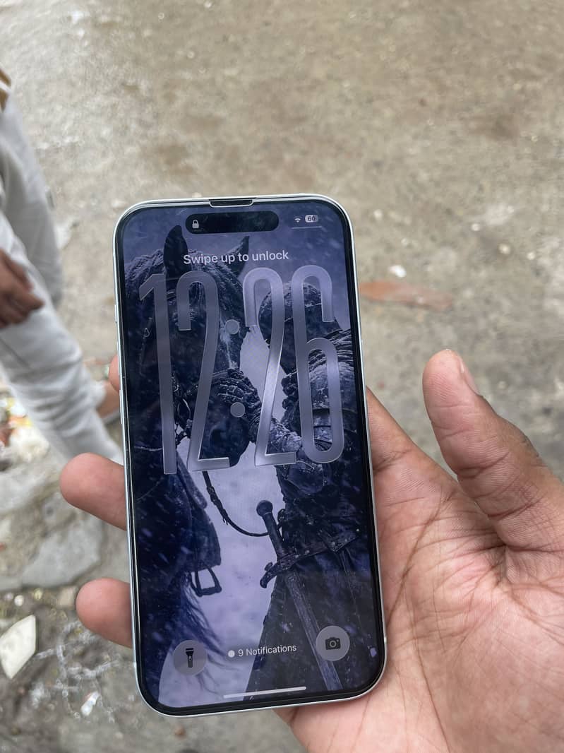 Apple iPhone 15jv 1