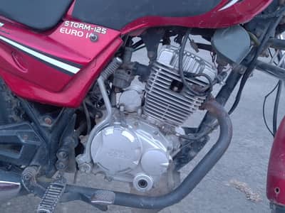Ravi piaggio bike for sale excellent working condition  tanky artishan