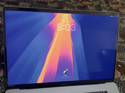 MacBook Pro i9 16 inch
