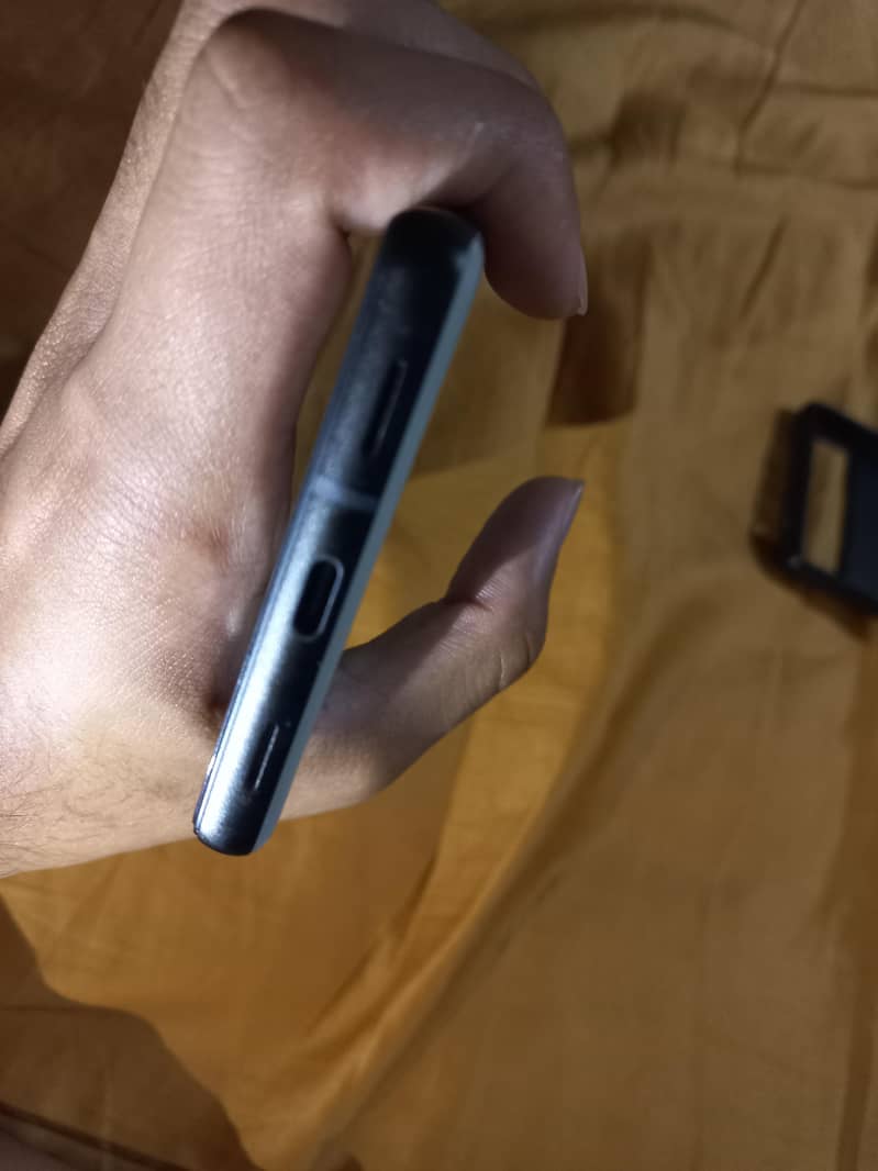 Google Pixel 6a 4