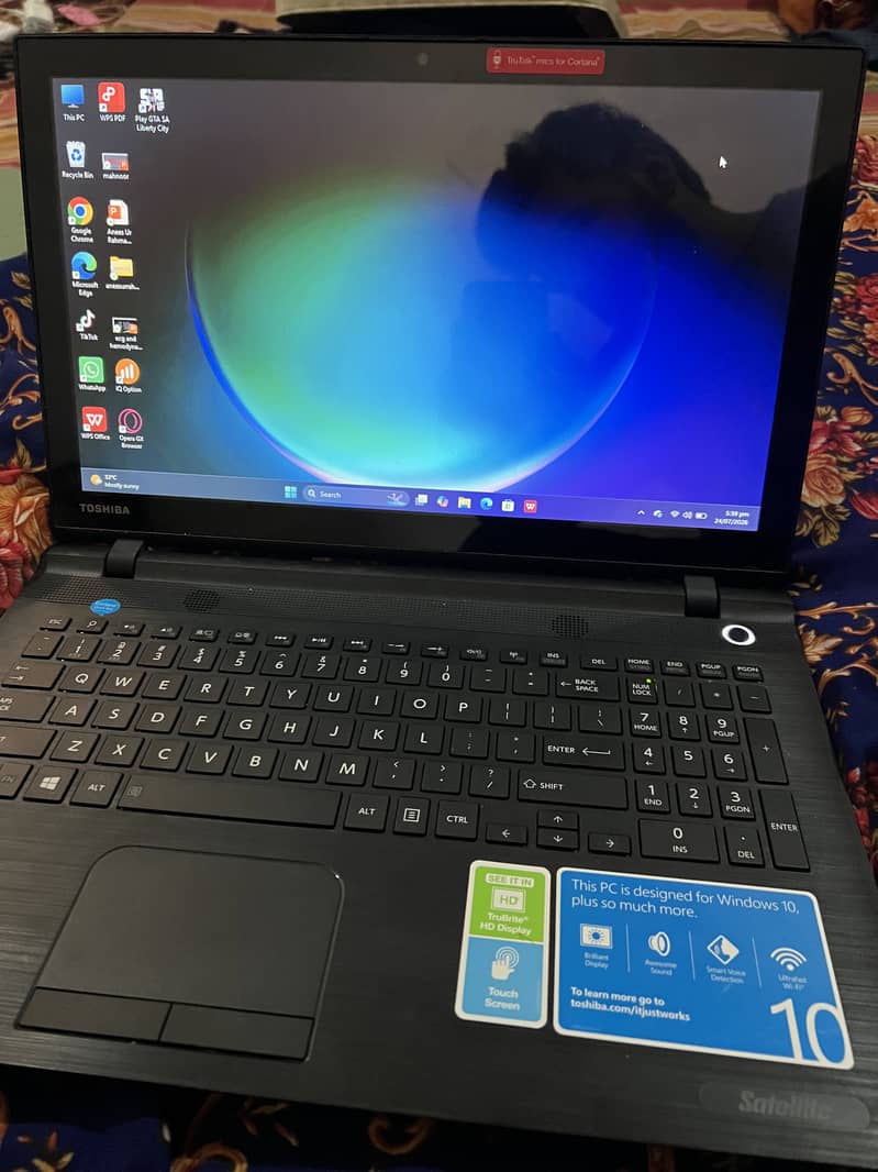 Laptop 0
