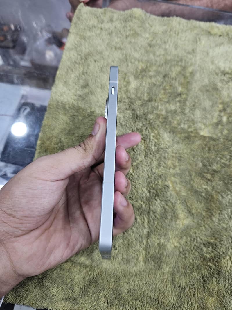 One Plus 13R 1