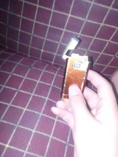 it's is A lighter and tow used