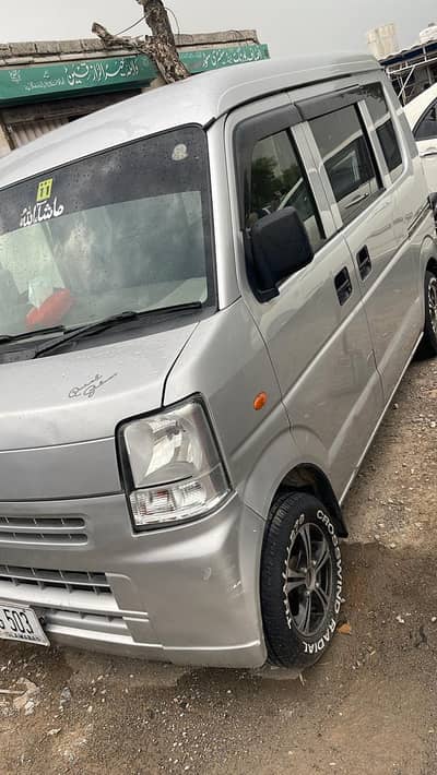 Suzuki Every 2010