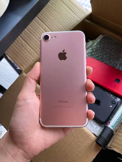 Apple iPhone 7 128 GB PTA approved 03288752882 my WhatsApp number
