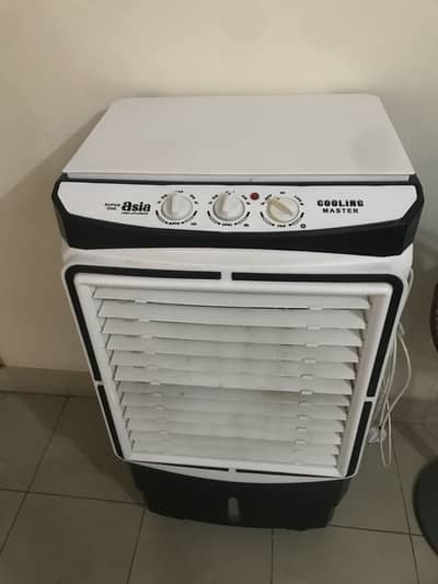 Brand new Air cooler only 2 month used 10/10 condition All working