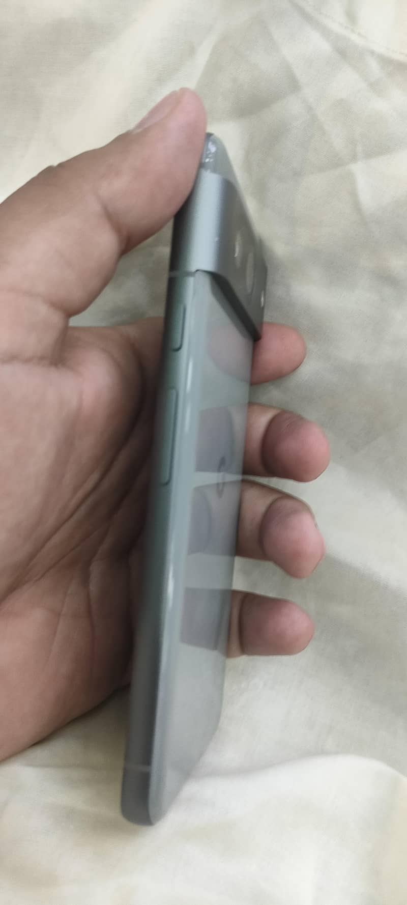 Google Pixel 8 3