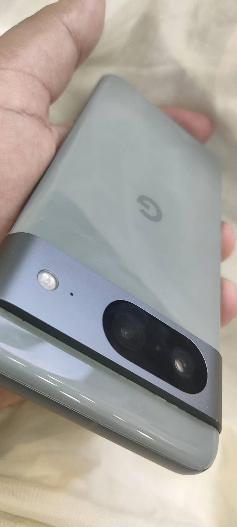 Google Pixel 8 5