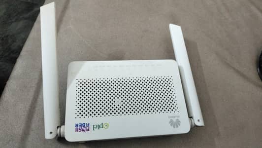 Ptcl dual band Modem.