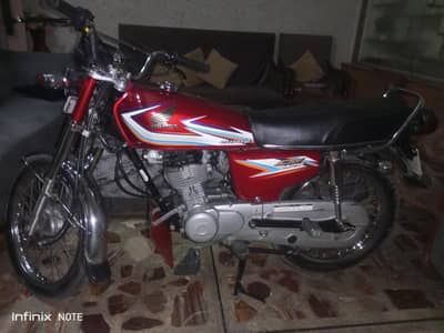 Honda 125 2016 model total genuine condition
