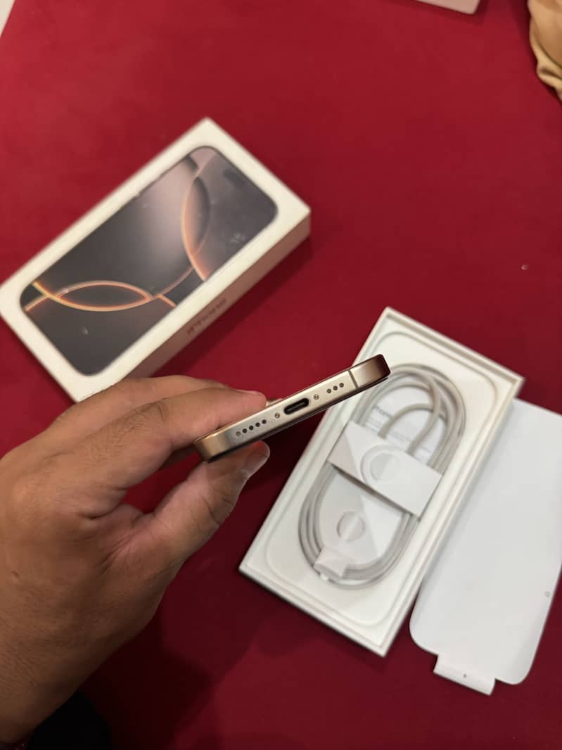 Iphone 16 pro 1