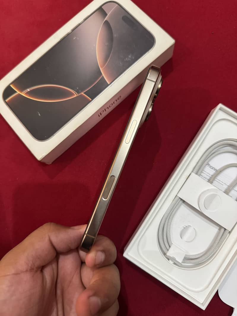 Iphone 16 pro 3