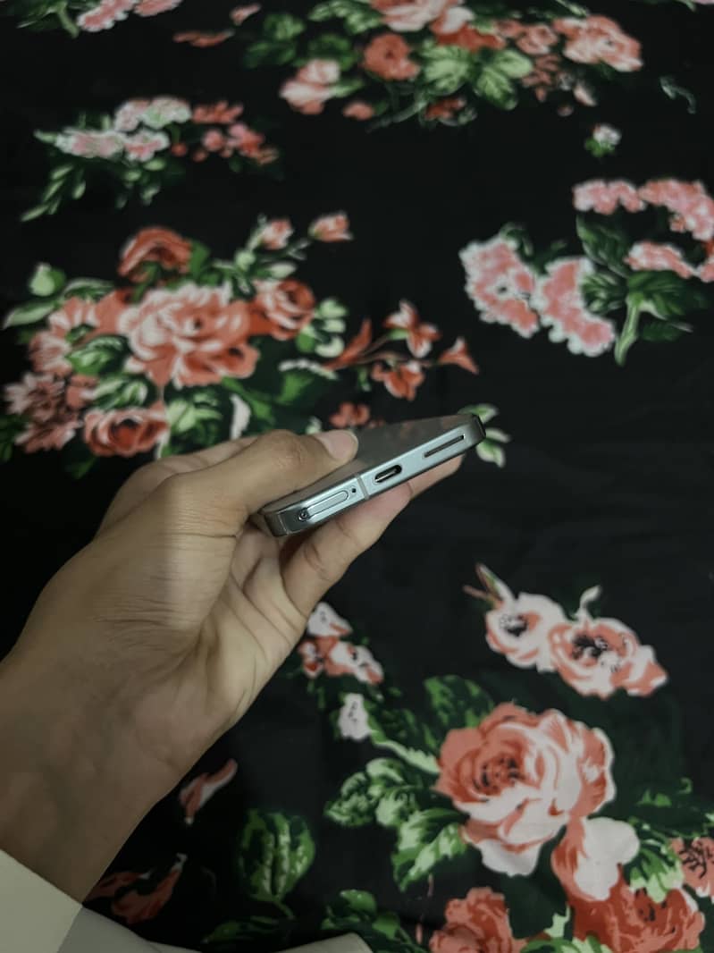Google pixel 9 pro 3