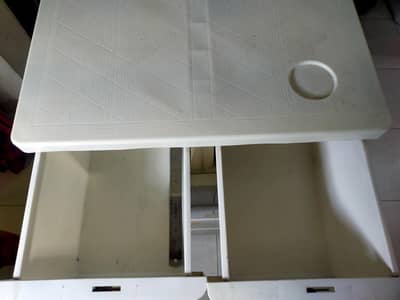 Wardrobe/Cupboard