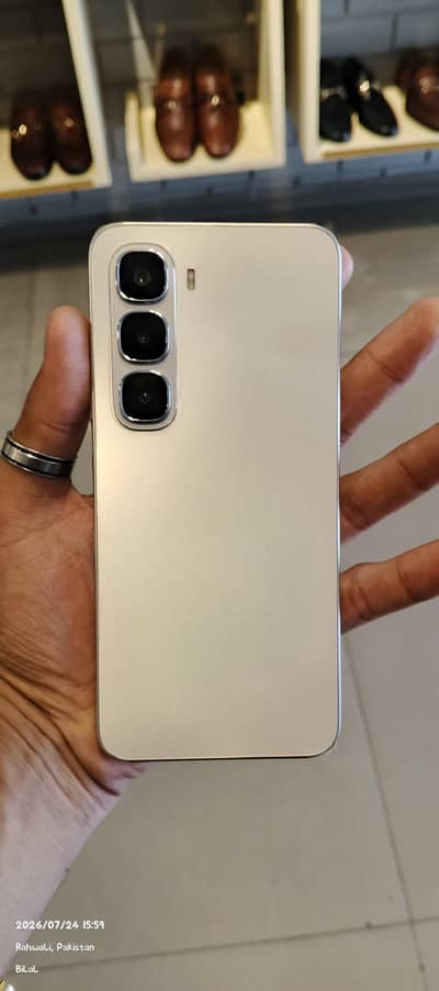 Infinix Hot 60i