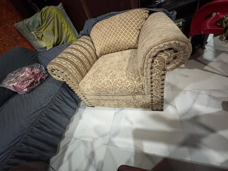 sofa/for/sale/5/seater 0