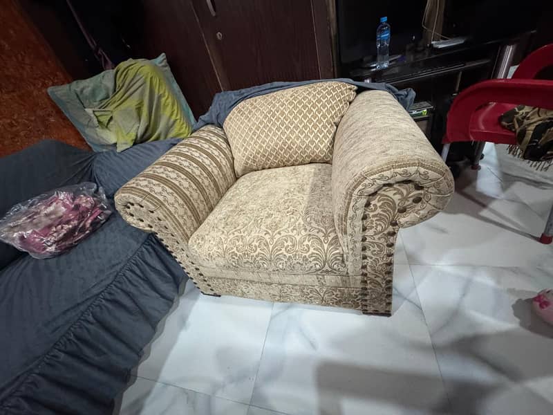 sofa/for/sale/5/seater 1