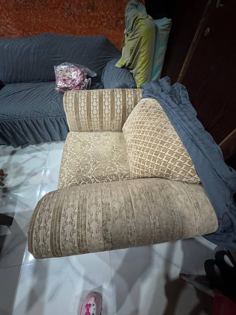 sofa/for/sale/5/seater 2
