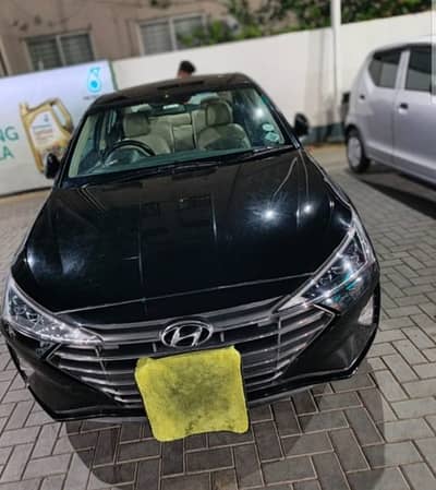 Hyundai Elantra 2022