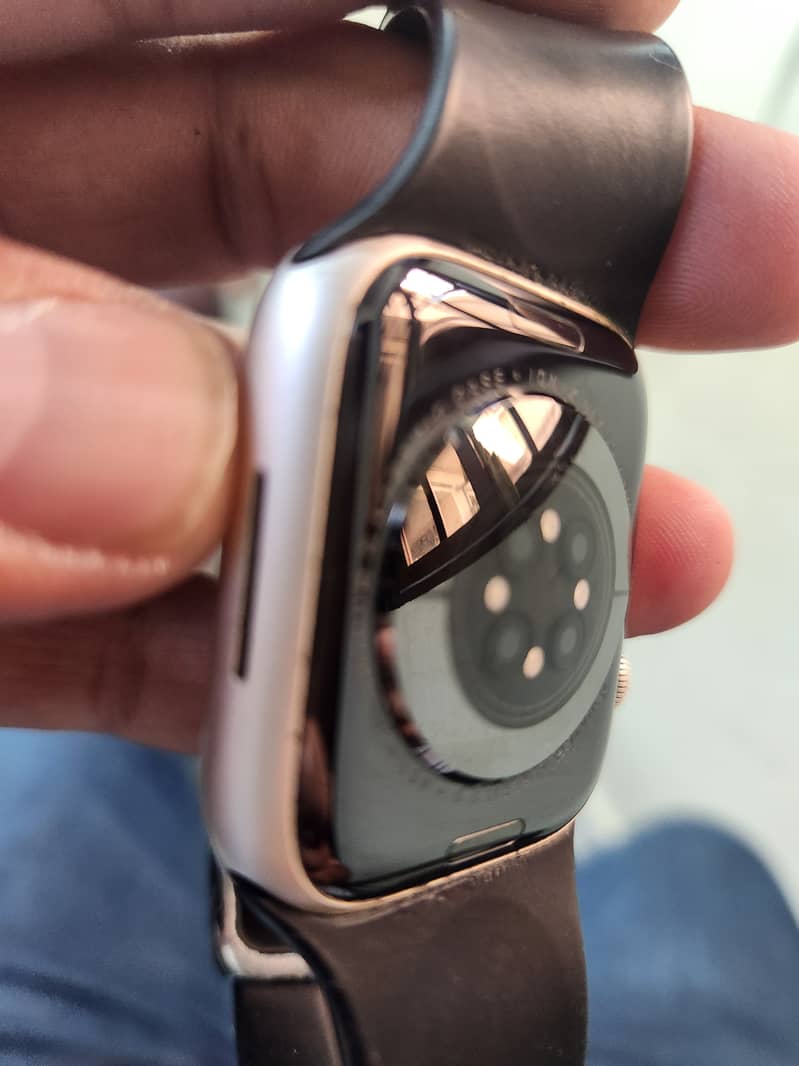 Apple smart watch 8
