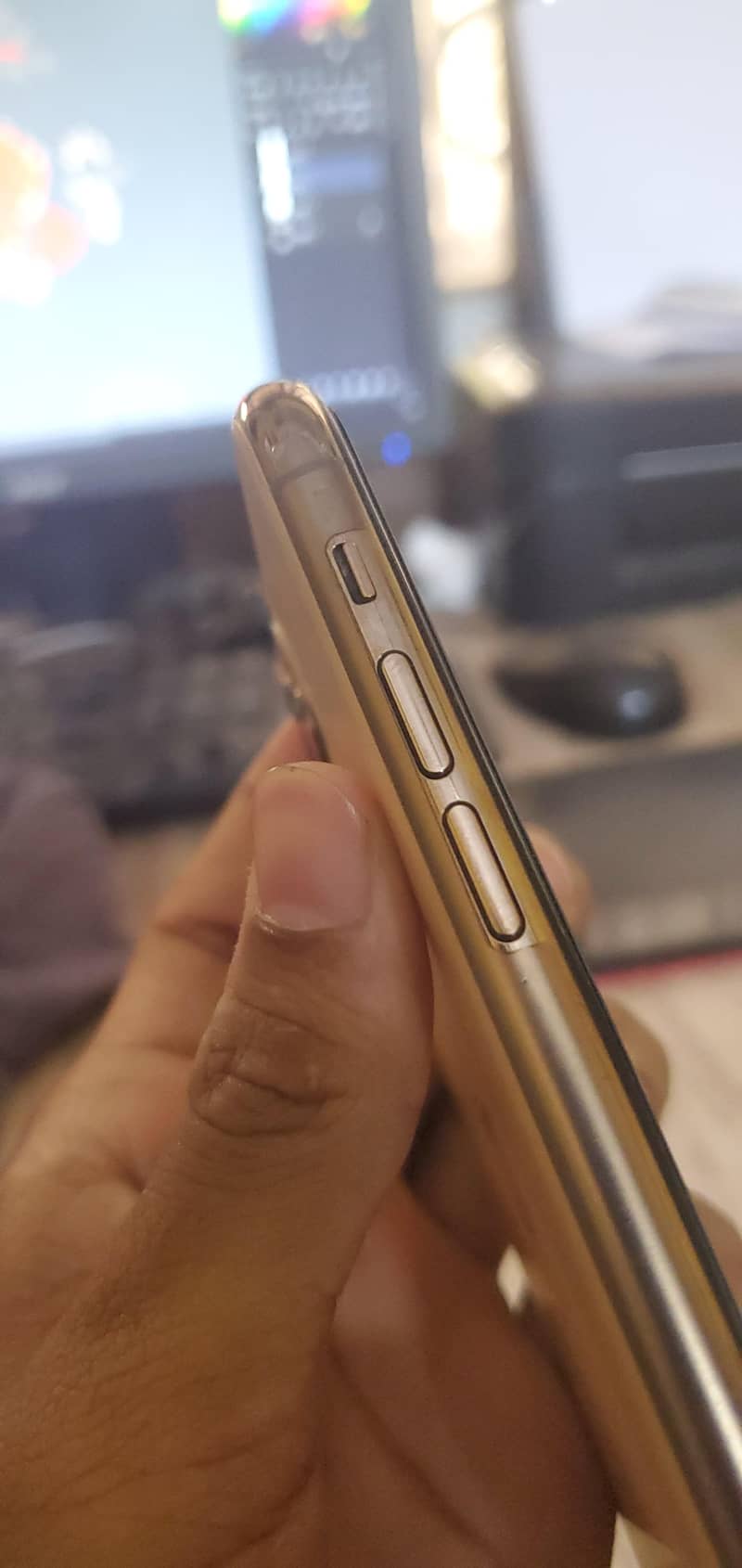 Apple iPhone 11 Pro 2