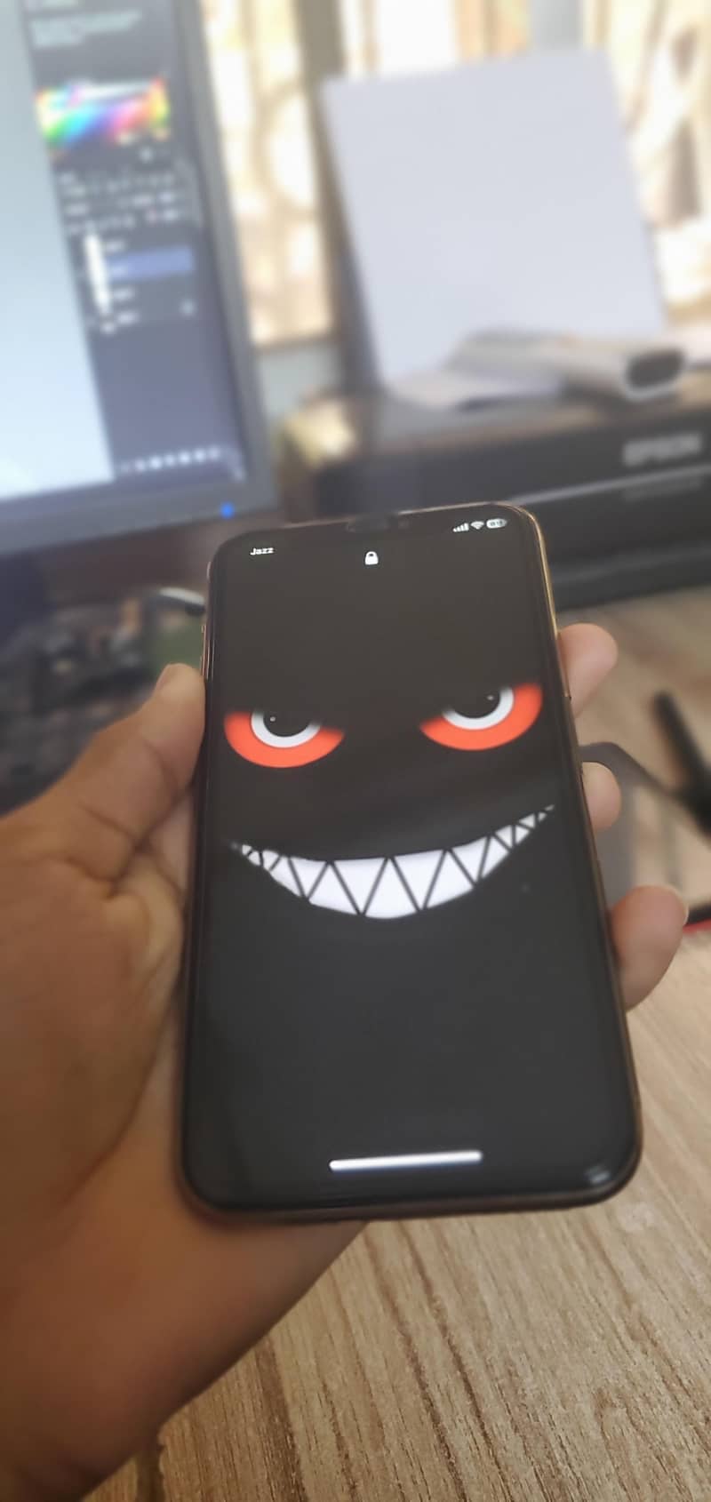 Apple iPhone 11 Pro 4