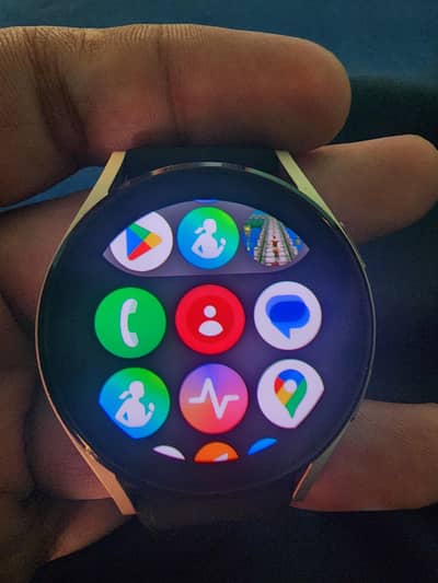 Samsung Galaxy Watch 4 with Box