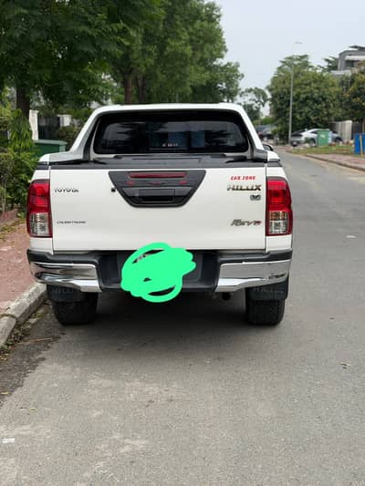 Toyota Hilux Revo 2020– Excellent Condition