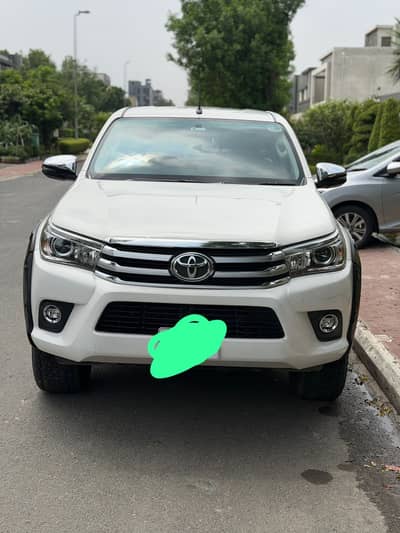 Toyota Hilux Revo 2020– Excellent Condition