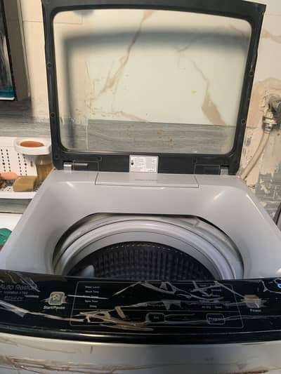 Haier Fully Automatic Top Load Washing Machine  HWM90-1789