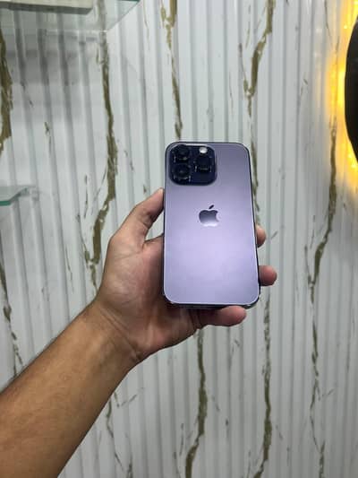 iPhone 14 Pro FU                                     11 12 13 15 16 17