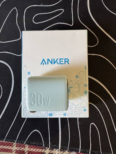 Anker Zolo 30W Charger