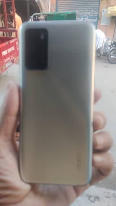 OPPO A16
