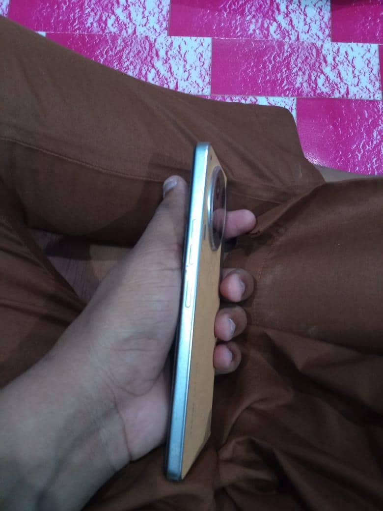 Tecno CAMON 30 3