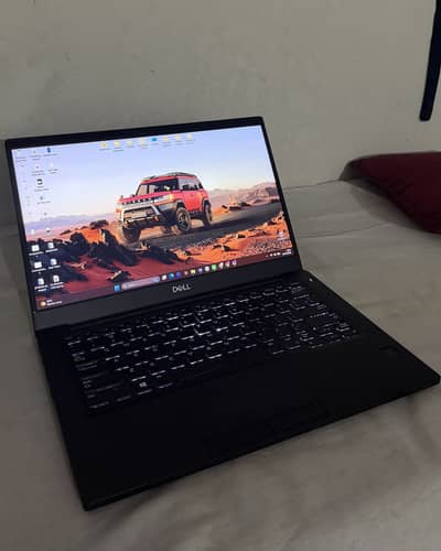 Dell Latitude 7390 – Touchscreen | 8th Gen i5 | 8/256 SSD