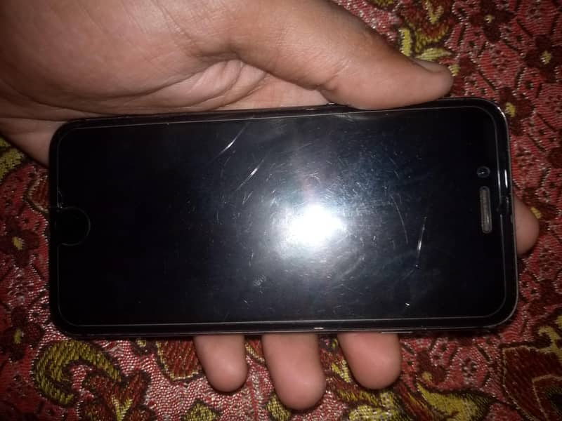 Apple iPhone 8 7