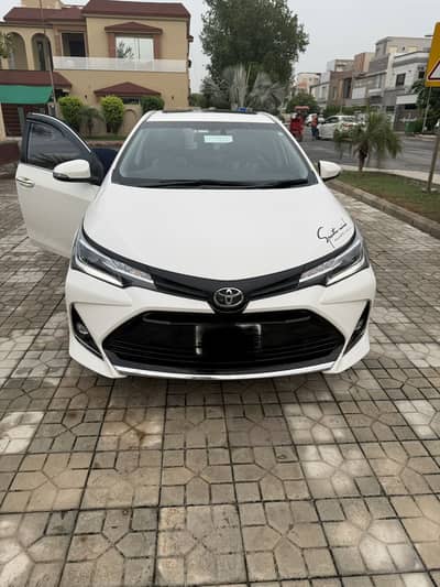 Toyota Corolla altis grande black interior 2022