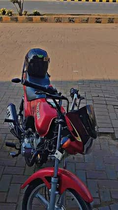 Suzuki 110 Red