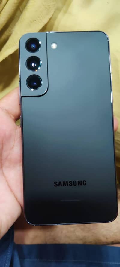 Samsung Mobile S22