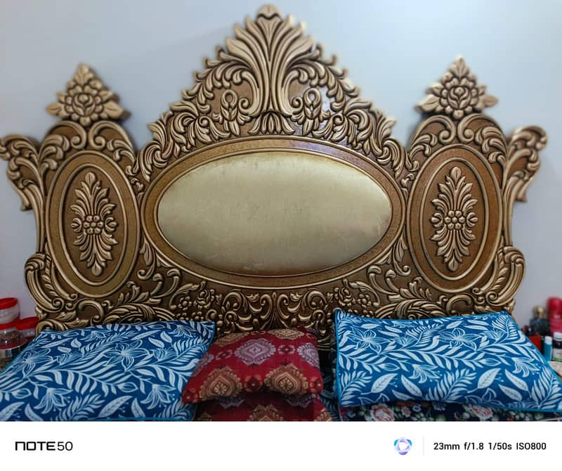 Luxury Bed + Side Table 2