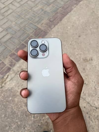 Apple iPhone 15 Pro Non PTA JV