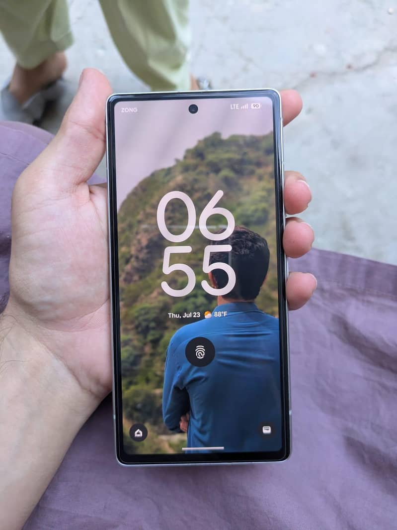Google Pixel 7a 1