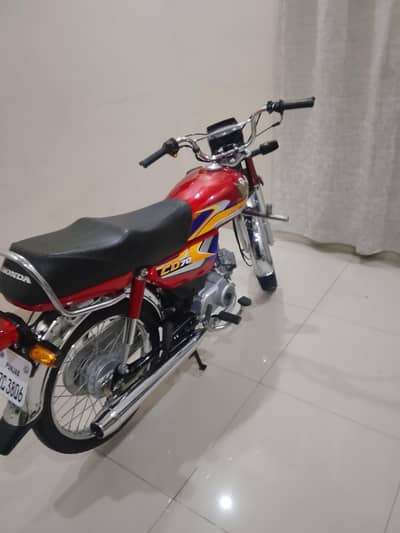 cd 70 new showroom Condition nut to nut genuine